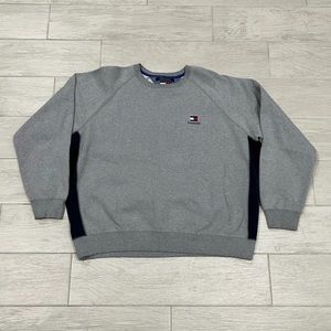 Tommy Hilfiger Gray Sweatshirt